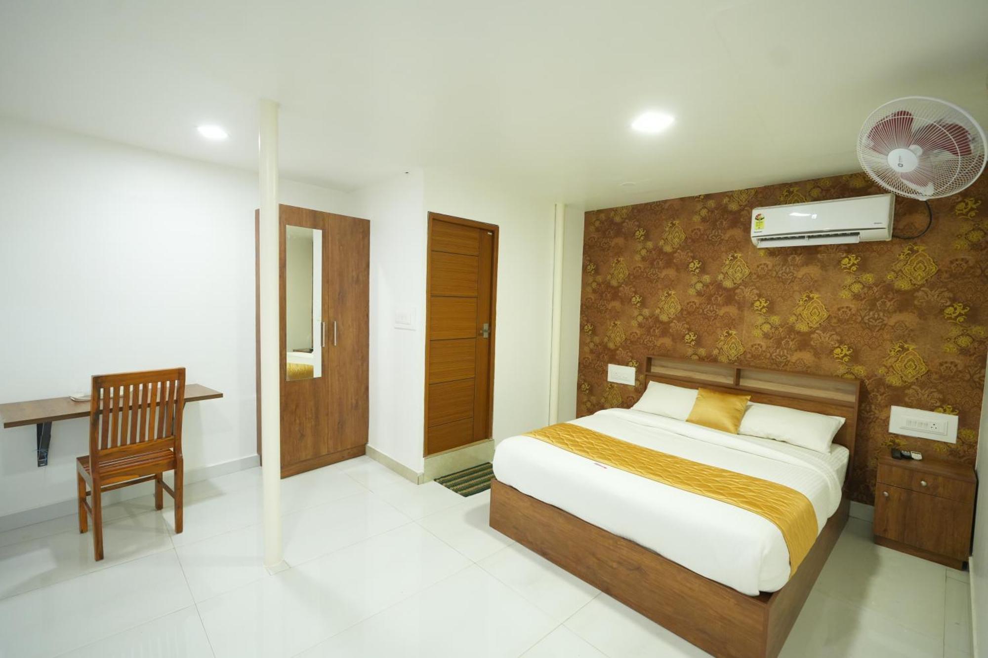 Amsher Suit Lulu Mall Road Kochi Exterior foto